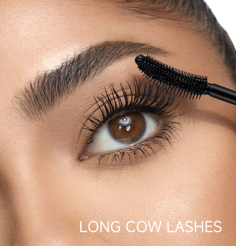 Long Cow Lashes Mascara– Perfect "Cow Lashes" Look
