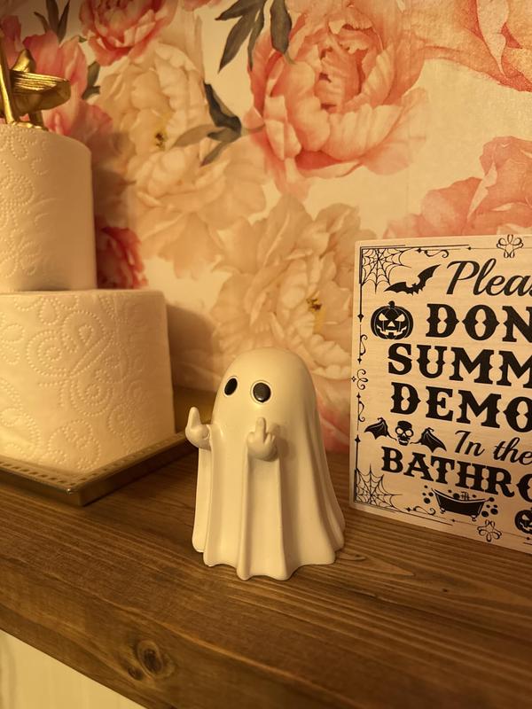 👻 Spooky Resin Middle Finger Ghost Statue☠️